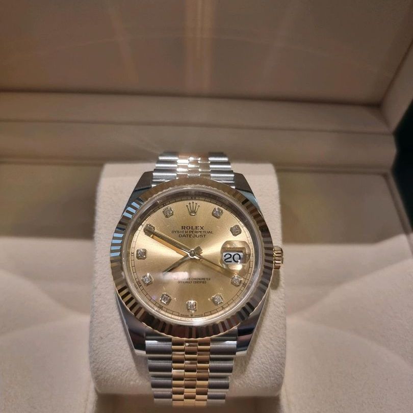 Rolex Datejust 41 126333 owner photo 12