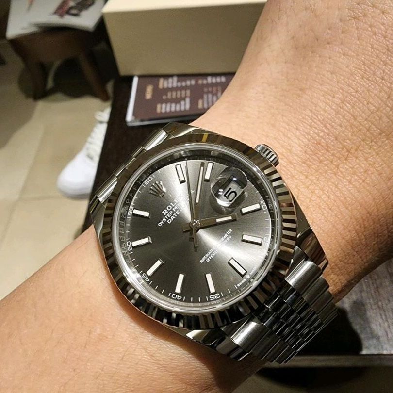 Rolex Datejust 41 126334 着用写真 3