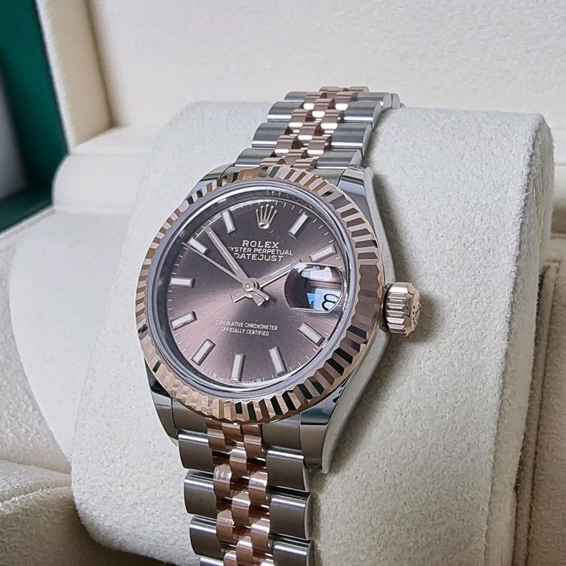 Rolex Lady-Datejust 28 279171 着用写真 2