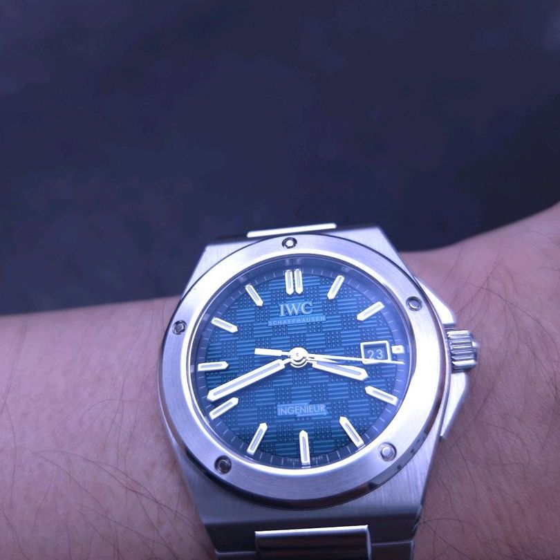 IWC 인제니어 오토매틱 40 IW328903 착용샷 1