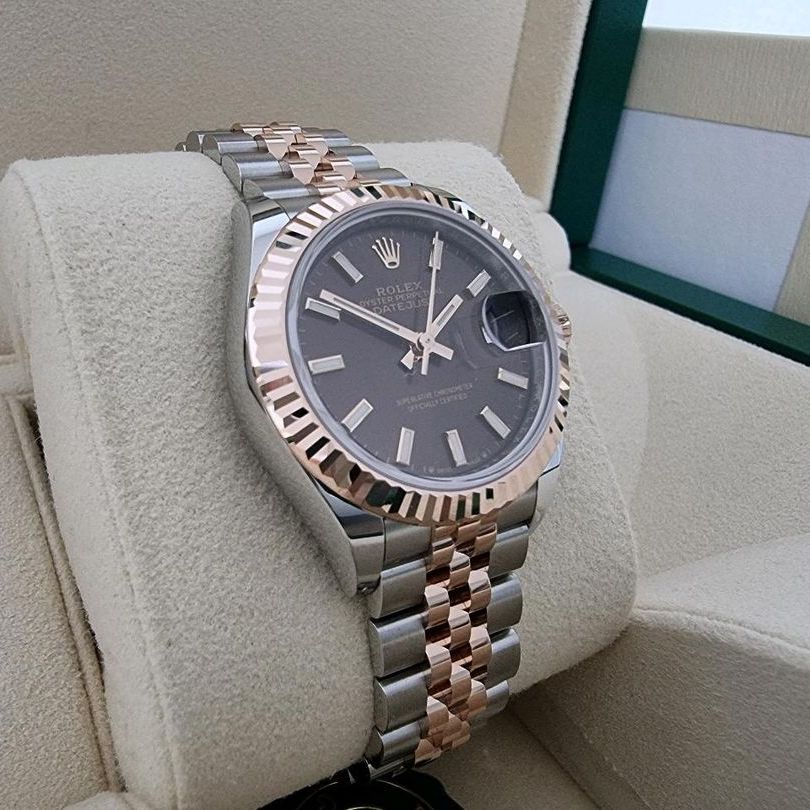 Rolex Lady-Datejust 28 279171 着用写真 4