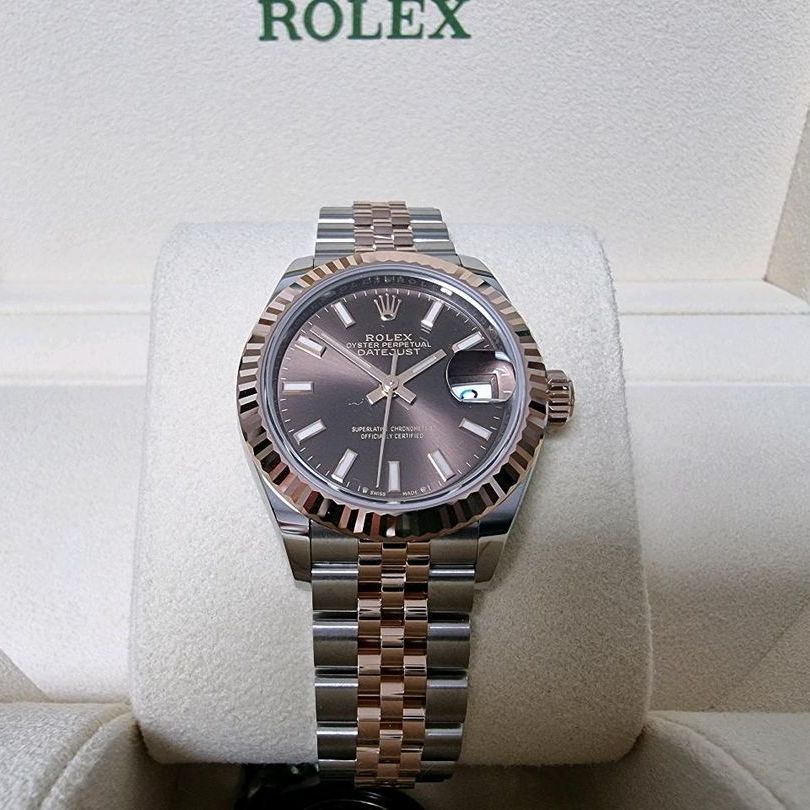 Rolex Lady-Datejust 28 279171 着用写真 8