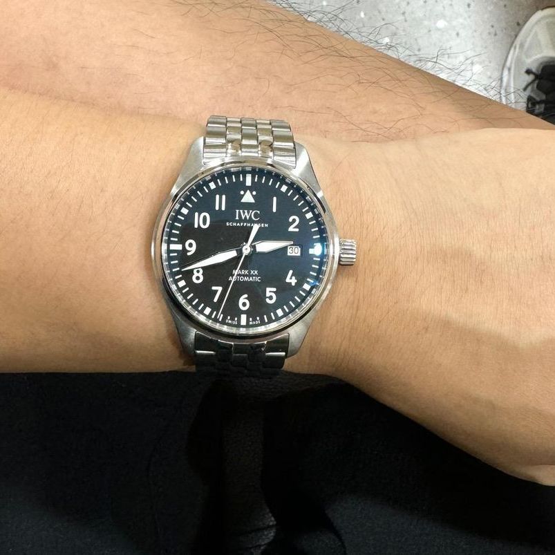 IWC 파일럿 워치 마트 20 IW328202 착용샷 2
