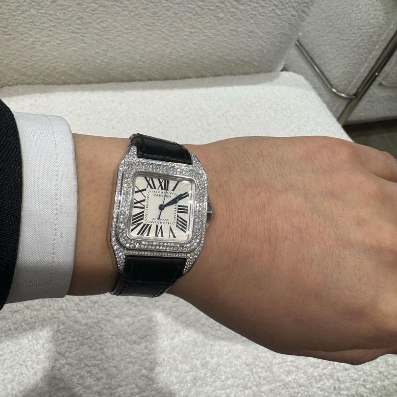 까르띠에 산토스 100 XL W20073X8 착용샷 1