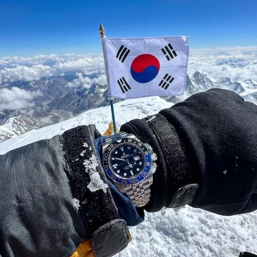 롤렉스 지엠티 마스터 2 126710BLNR 착용샷 4