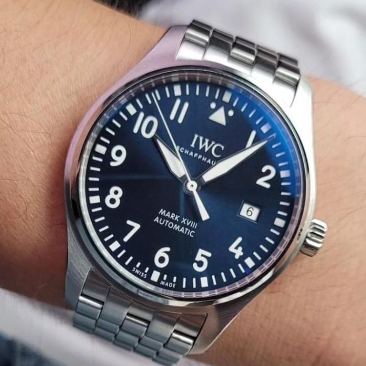IWC 마크 18 '어린 왕자' 에디션 IW327016 착용샷 3