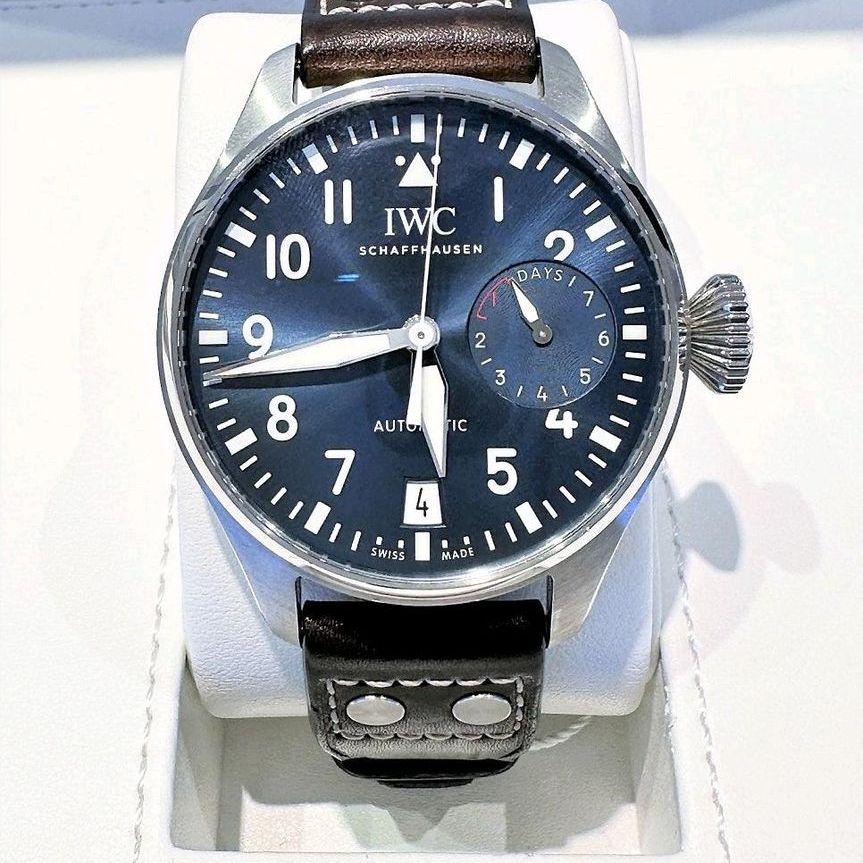 IWC 빅 파일럿 퍼페츄얼 캘린더 IW503605 착용샷 1