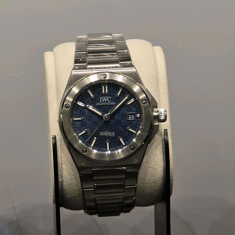 IWC 인제니어 오토매틱 40 IW328907 착용샷 4