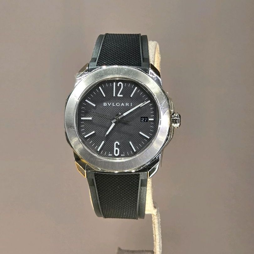 불가리 옥토 로마 103927 착용샷 1