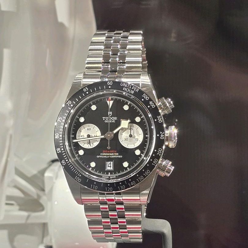 튜더 블랙 베이 크로노 M79360N-0013 착용샷 2