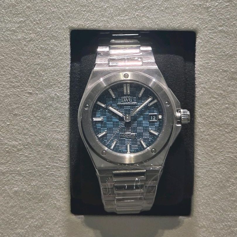 IWC 인제니어 오토매틱 40 IW328907 착용샷 2