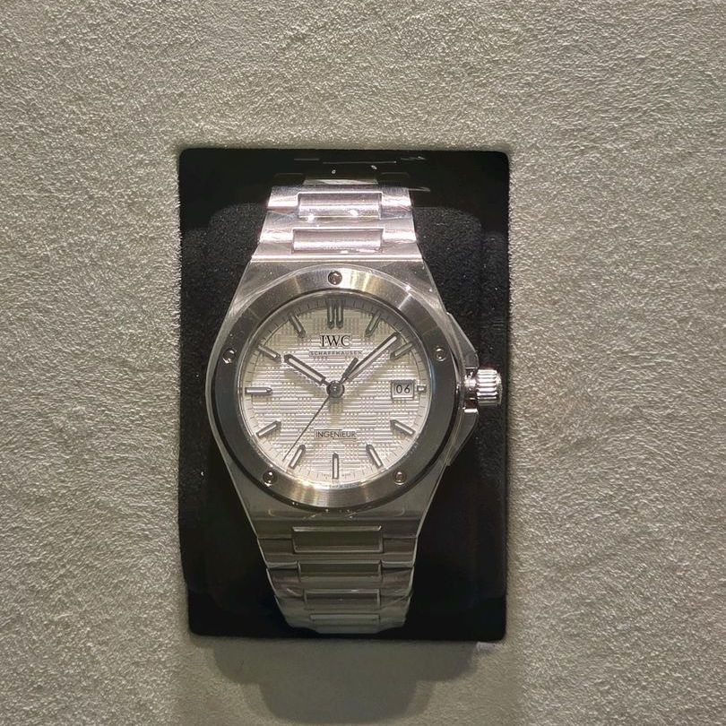 IWC 인제니어 오토매틱 40 IW328902 착용샷 1