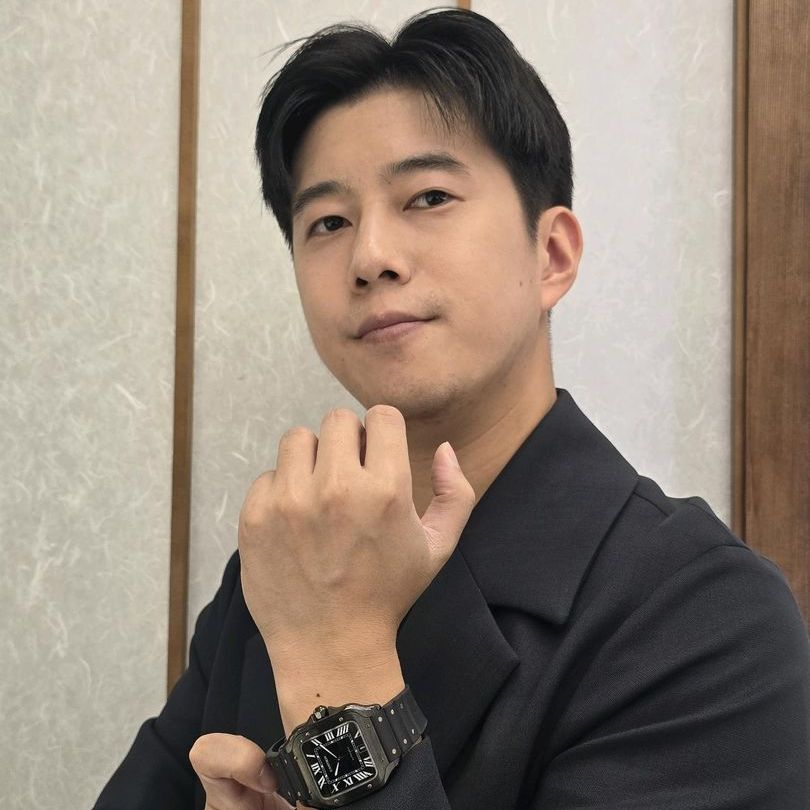 까르띠에 산토스 ADLC LM WSSA0039 착용샷 1