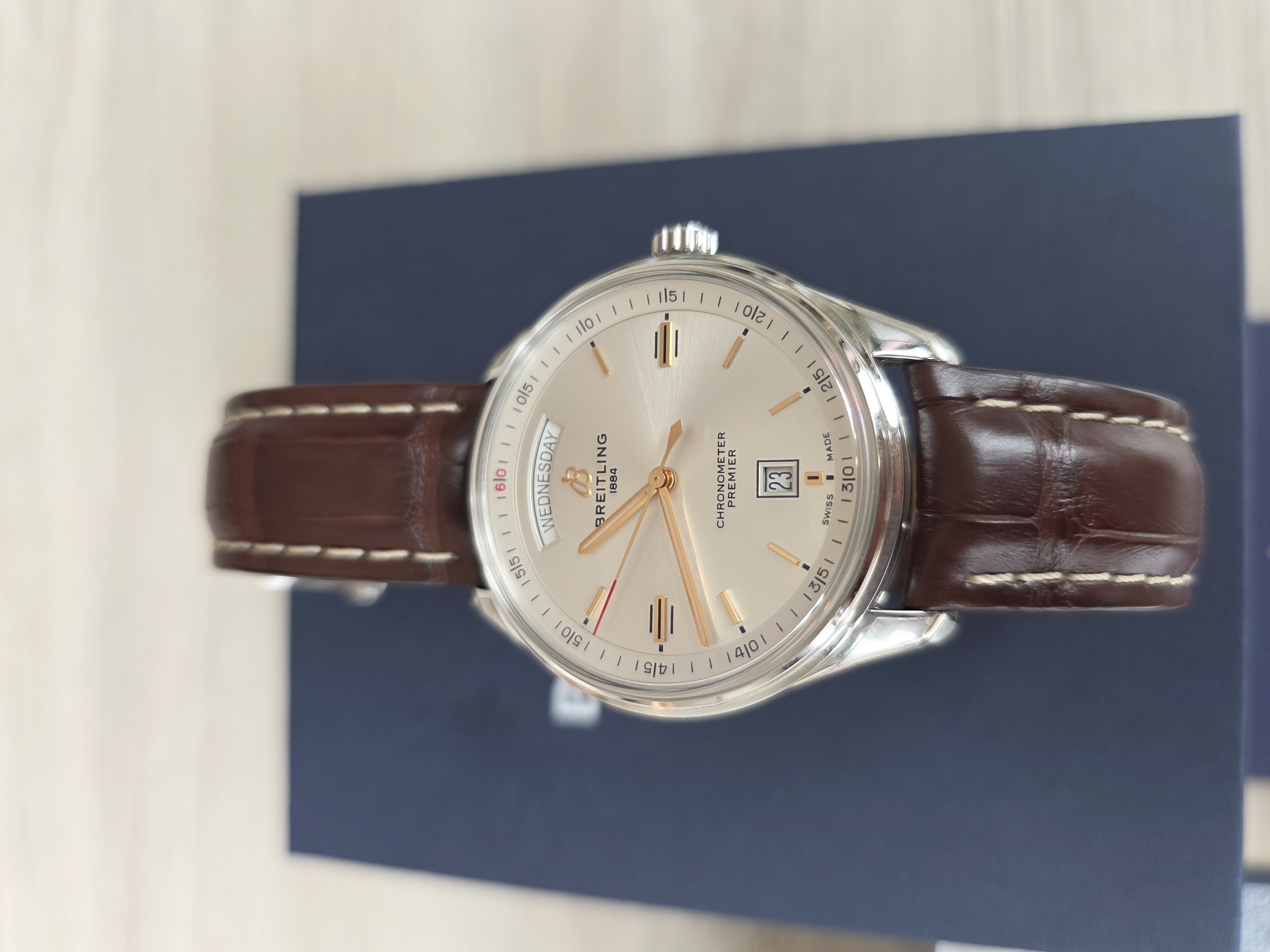 Breitling Premier Automatic Day & Date 40 A45340211G1P1 - 3
