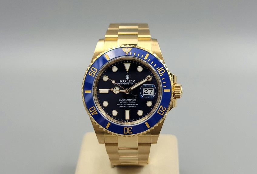 Rolex Submariner Date 126618LB - 2