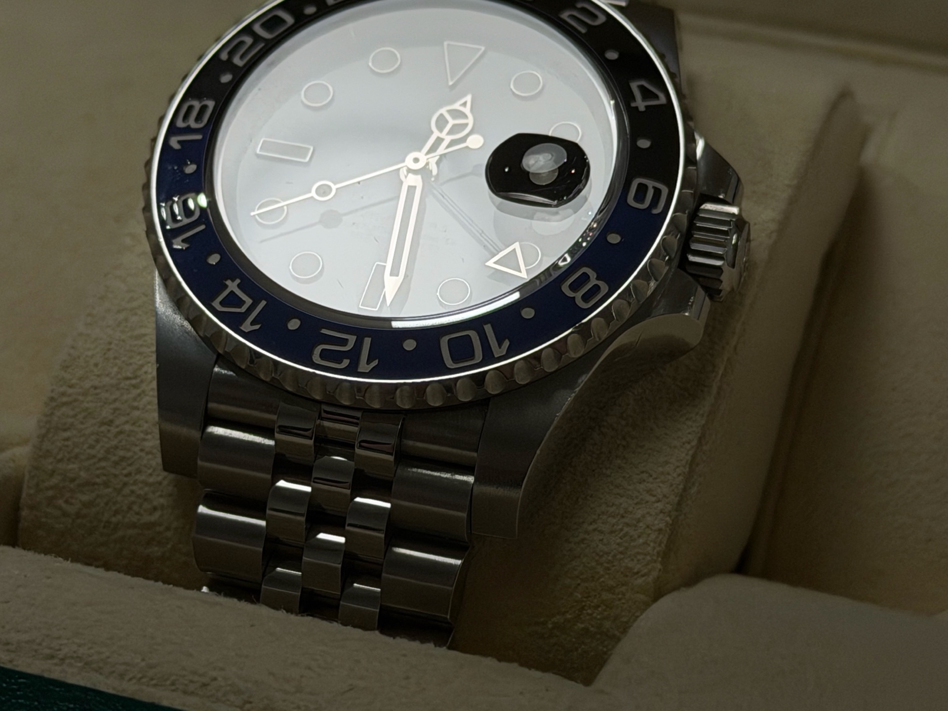 Rolex GMT-Master 2 126710BLNR - 5