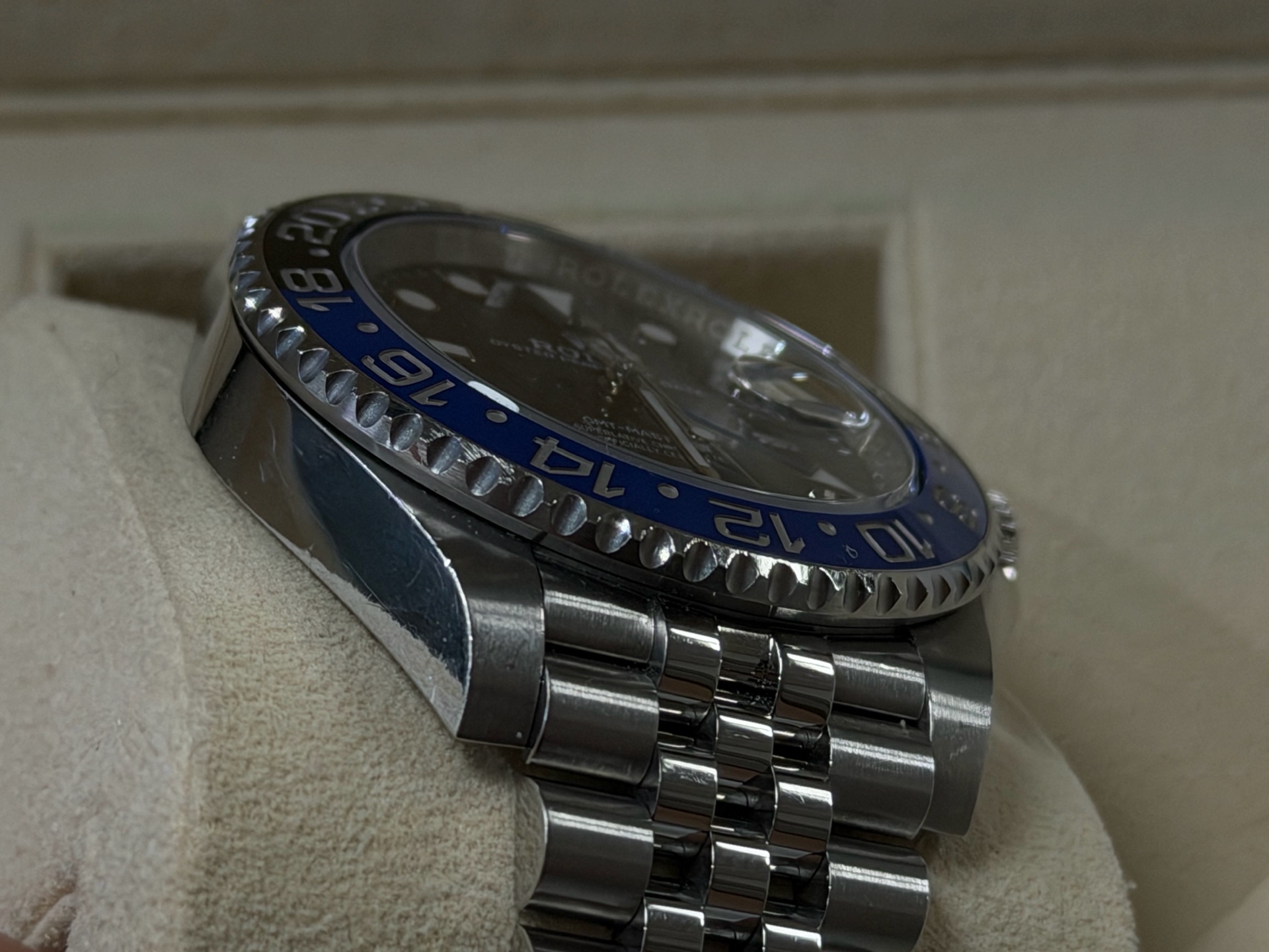 Rolex GMT-Master 2 126710BLNR - 10