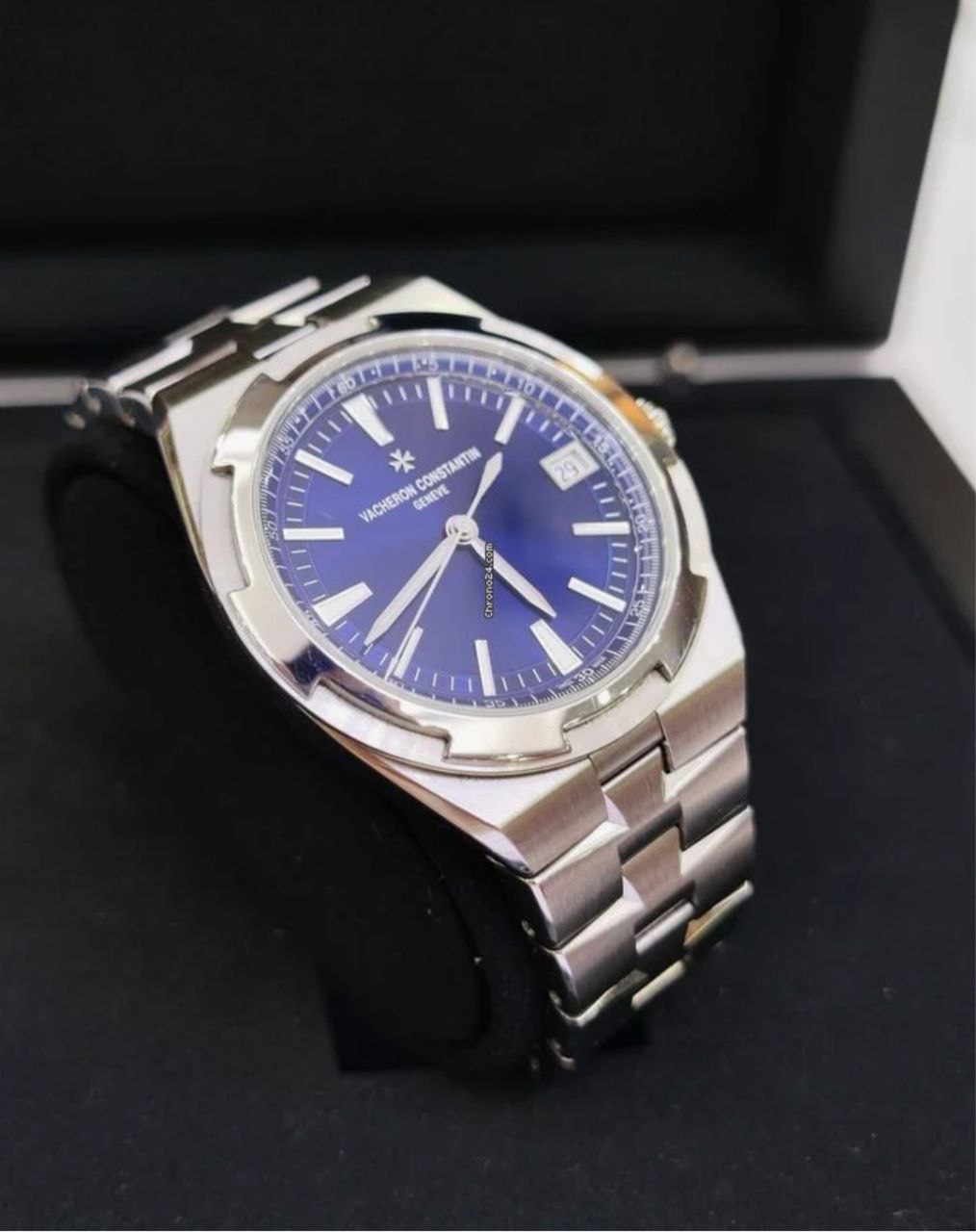 Vacheron Constantin Overseas 4520V/210A-B128 - 6
