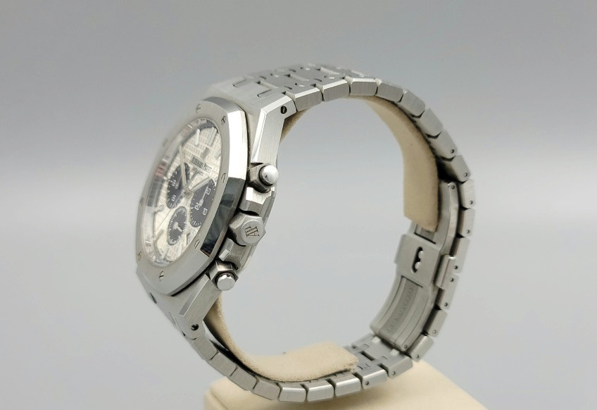 Audemars Piguet Royal Oak Selfwinding Chronograph 26331ST.OO.1220ST.03 - 3