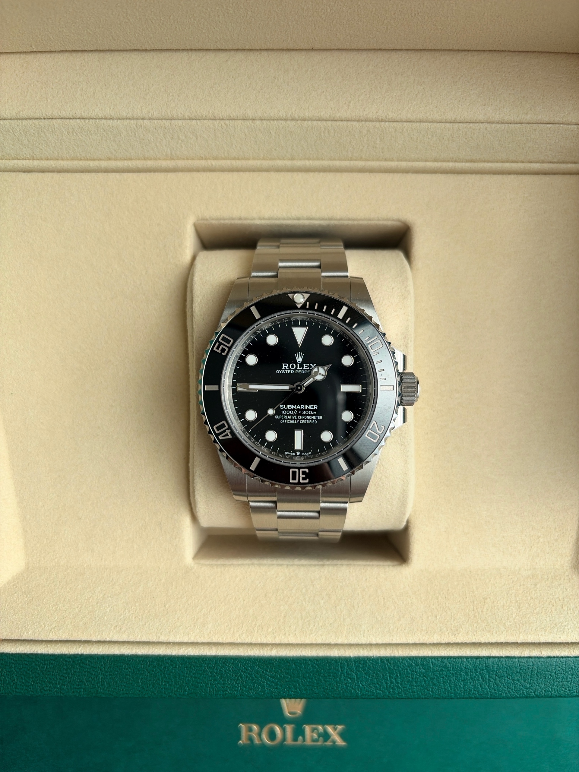 Rolex Submariner 124060 - 1