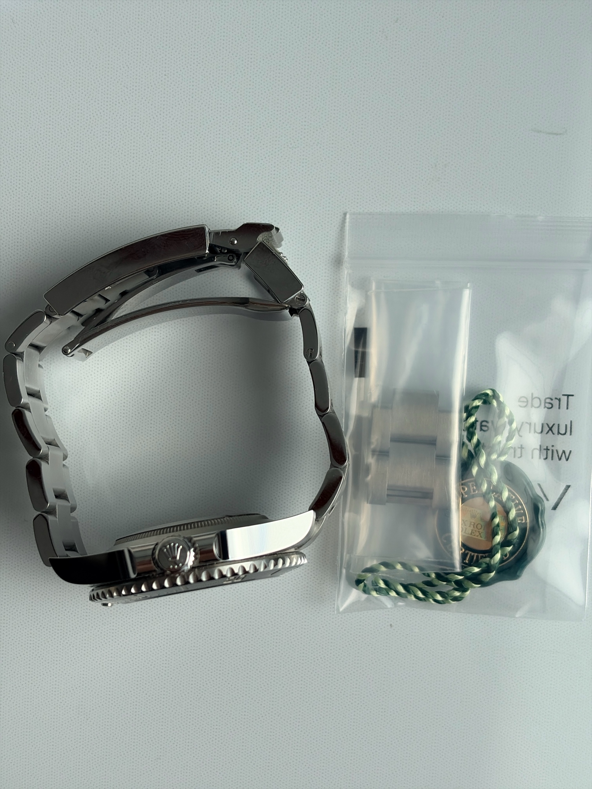 Rolex Submariner 124060 - 14