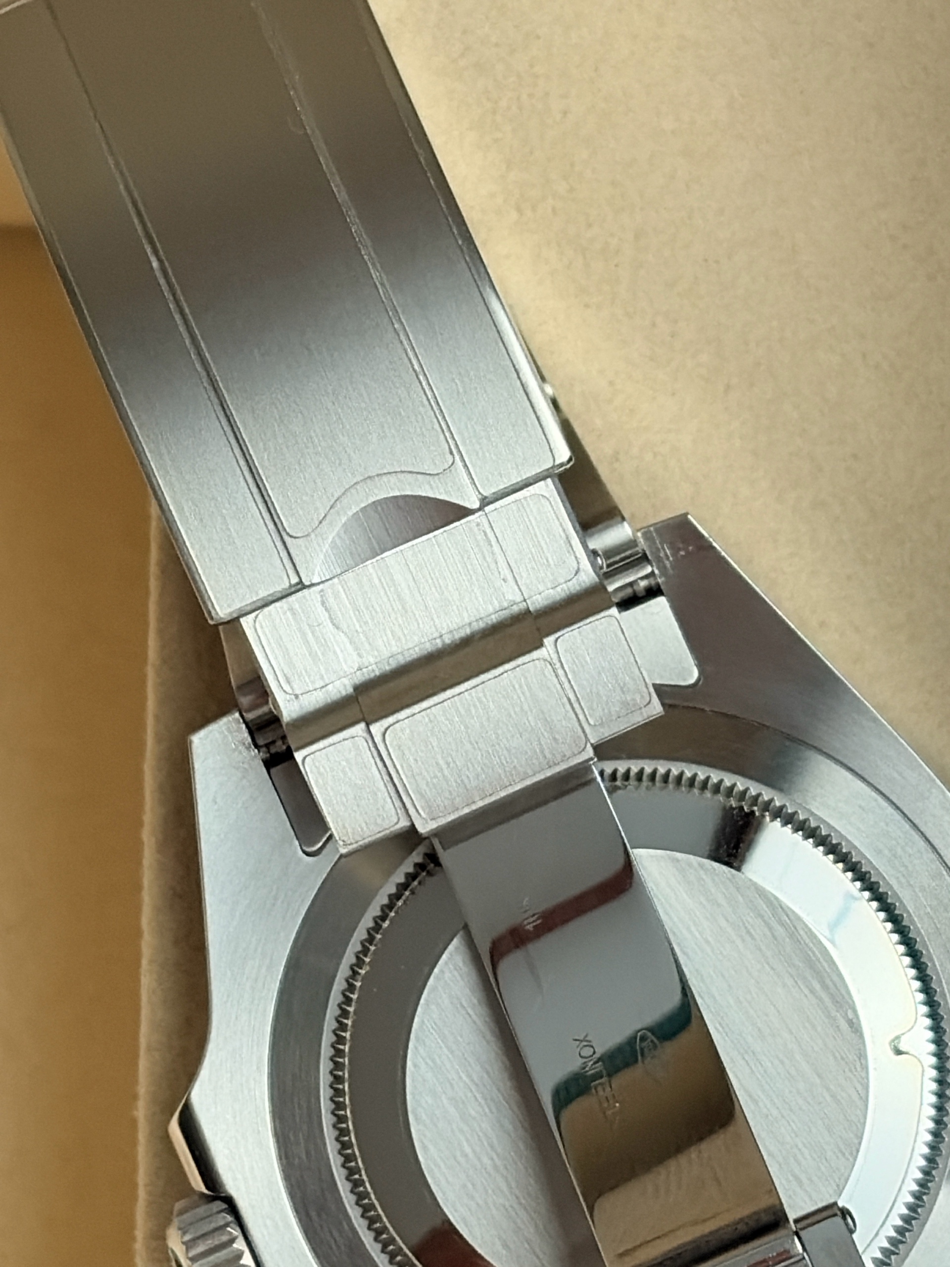 Rolex Submariner 124060 - 13