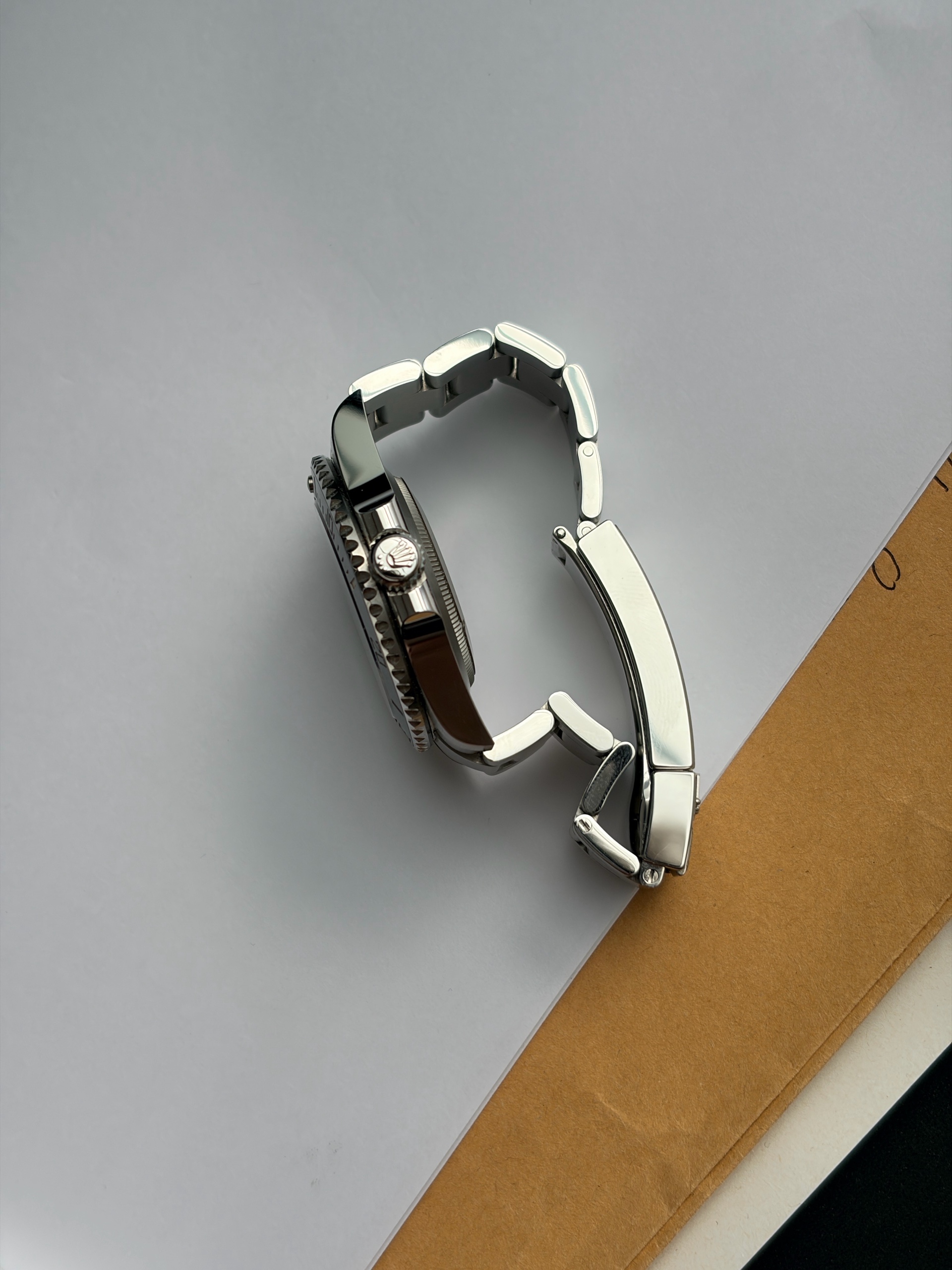 Rolex Submariner 124060 - 4