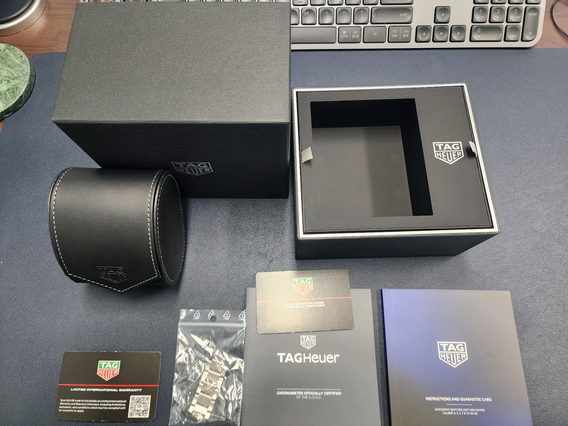 태그 호이어 아쿠아레이서 프로페셔널 300 데이트 WBP5110.BA0013 중고 2026년식 판매자 등록 이미지 3