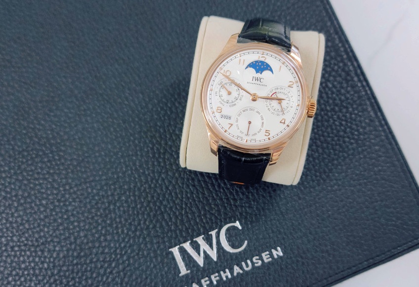 IWC 포르투기저 퍼페추얼 캘린더 IW503302 중고 2019년식 판매자 등록 이미지 2