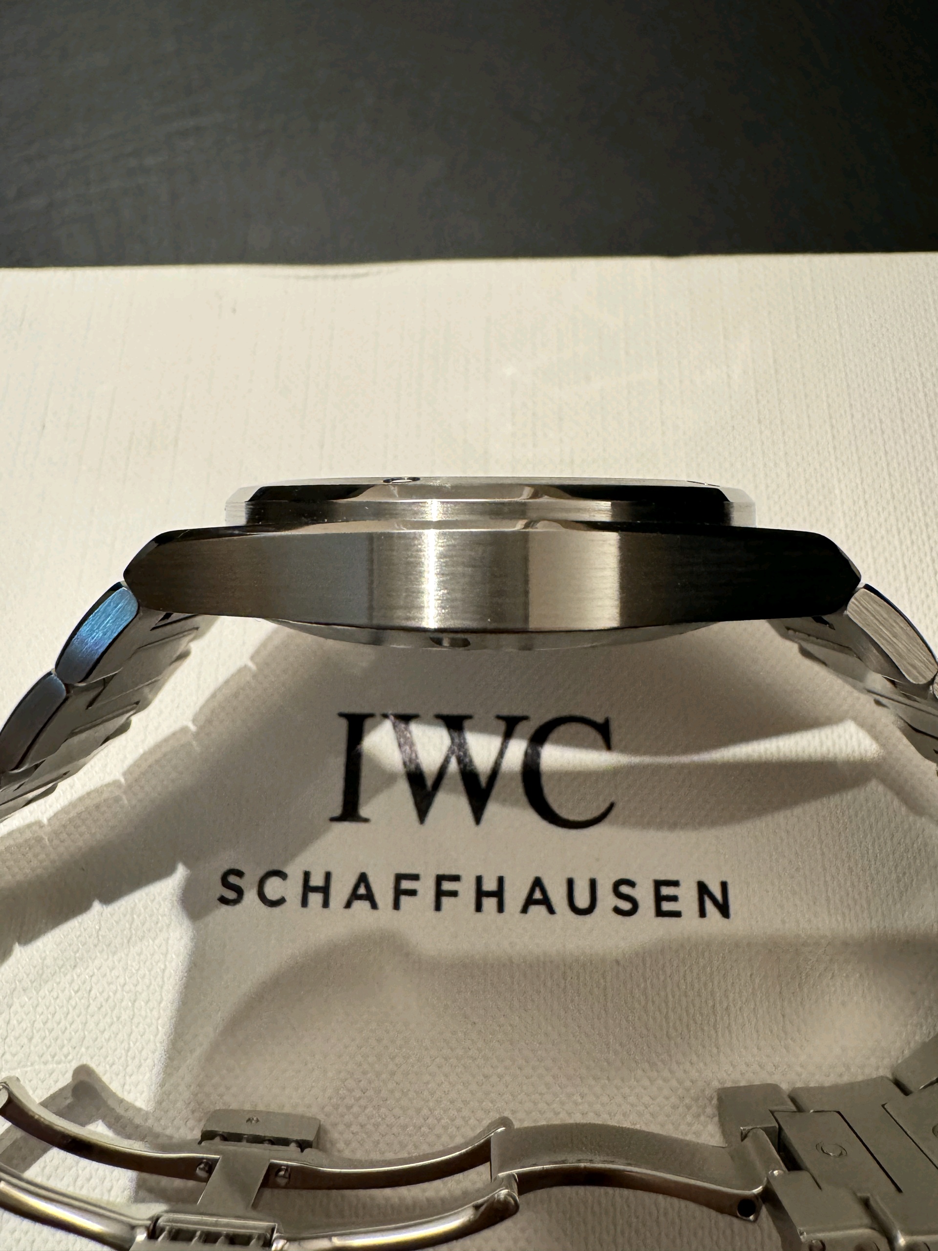 IWC 인제니어 오토매틱 40 IW328901 중고 2025년식 판매자 등록 이미지 2