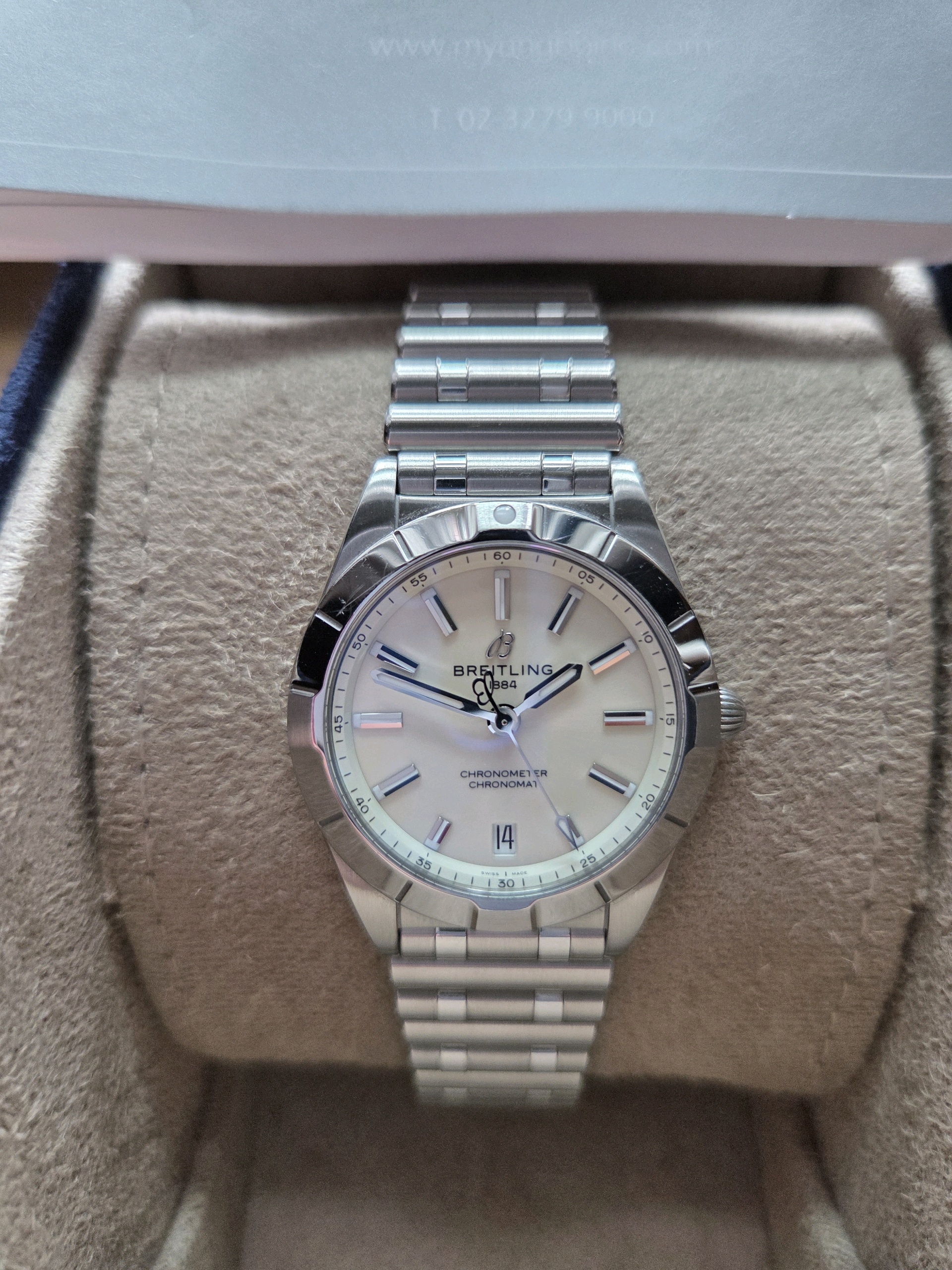 브라이틀링 크로노맷 32 A77310101A2A1 중고 2022년식