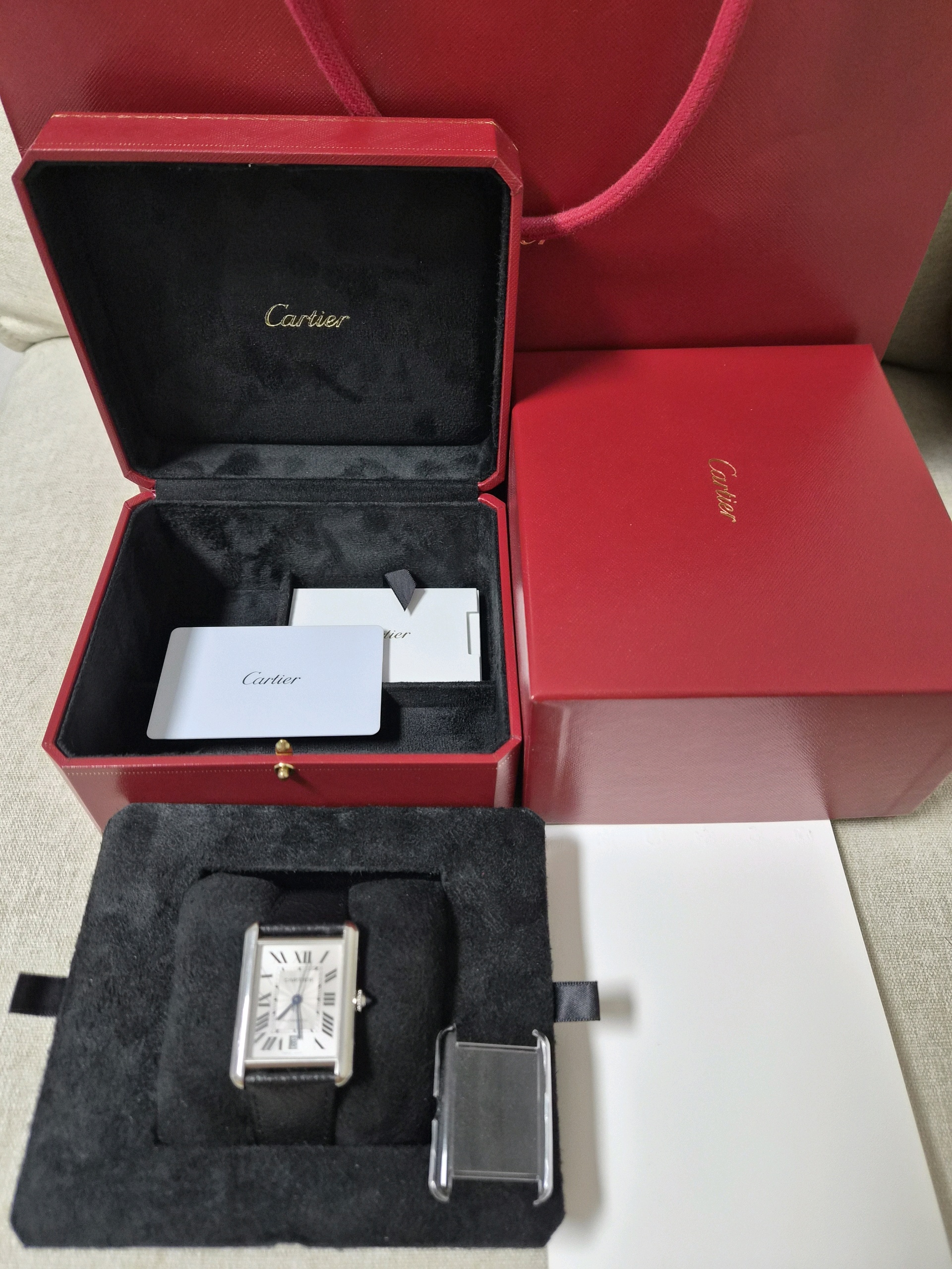 까르띠에 탱크 머스트 XL WSTA0040 중고 2024년식