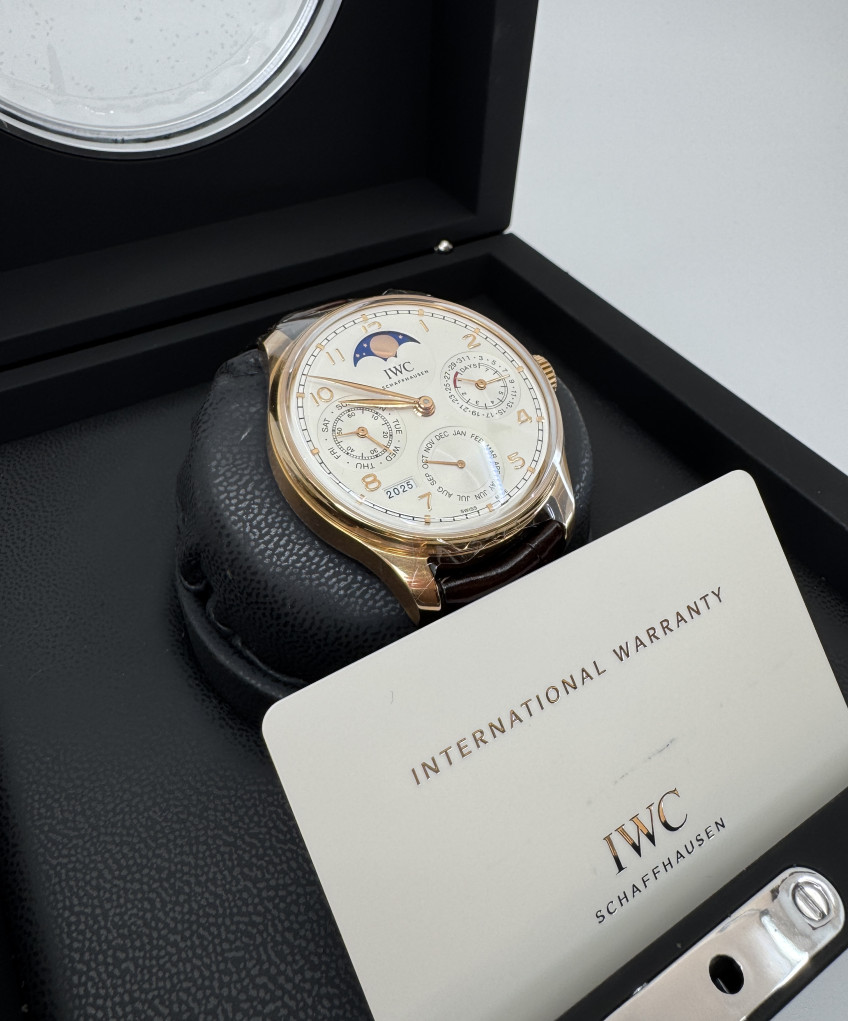 IWC 포르투기저 퍼페추얼 캘린더 IW503302 중고 2017년식