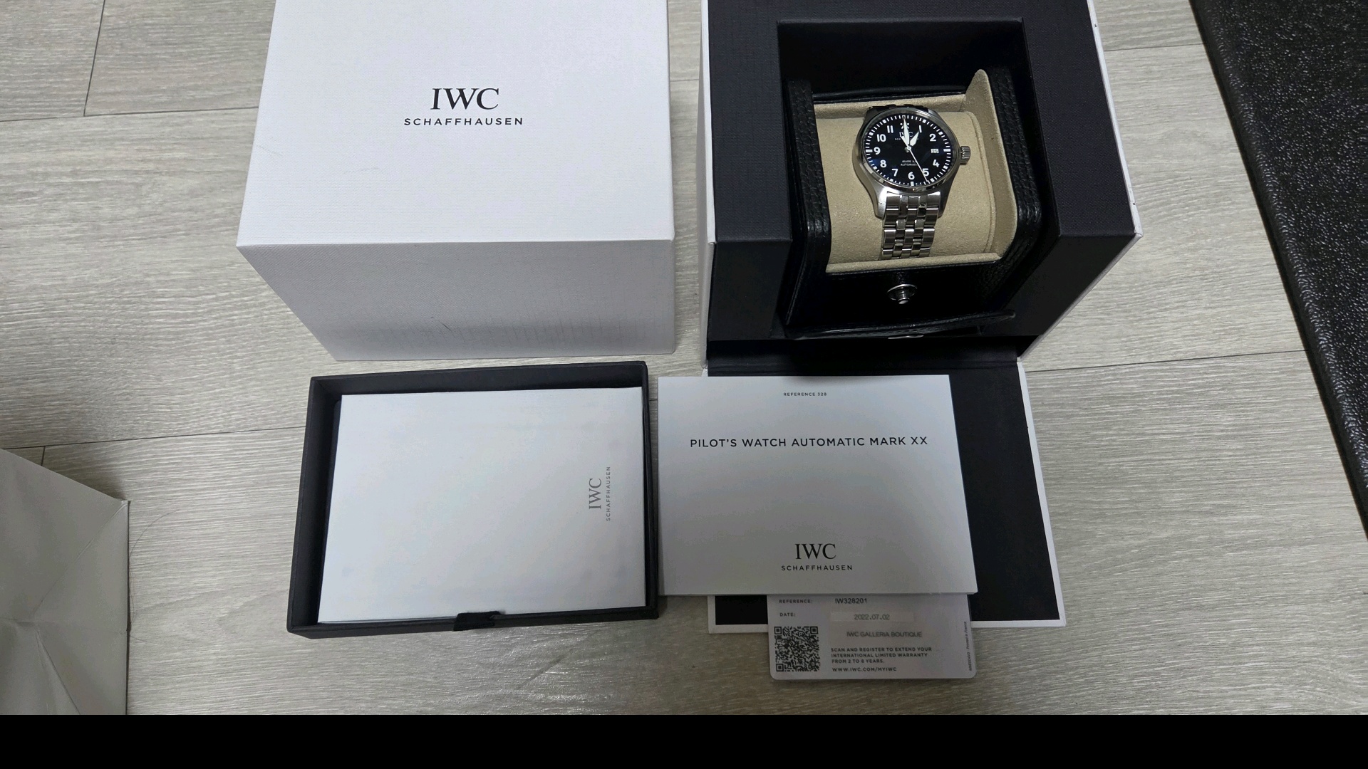 IWC 파일럿 워치 마크 XX IW328201 중고 2022년식 판매자 등록 이미지 3