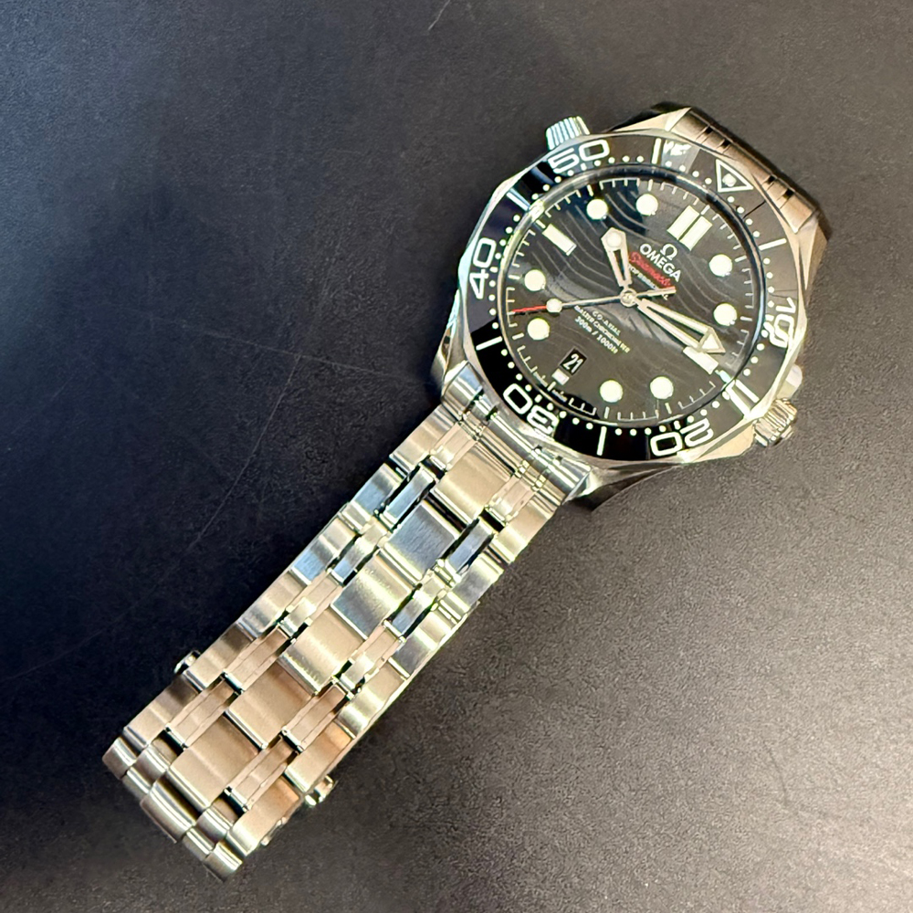 Omega Seamaster Diver 300M 210.30.42.20.01.001 中古 2025年式 판매자 등록 이미지 3