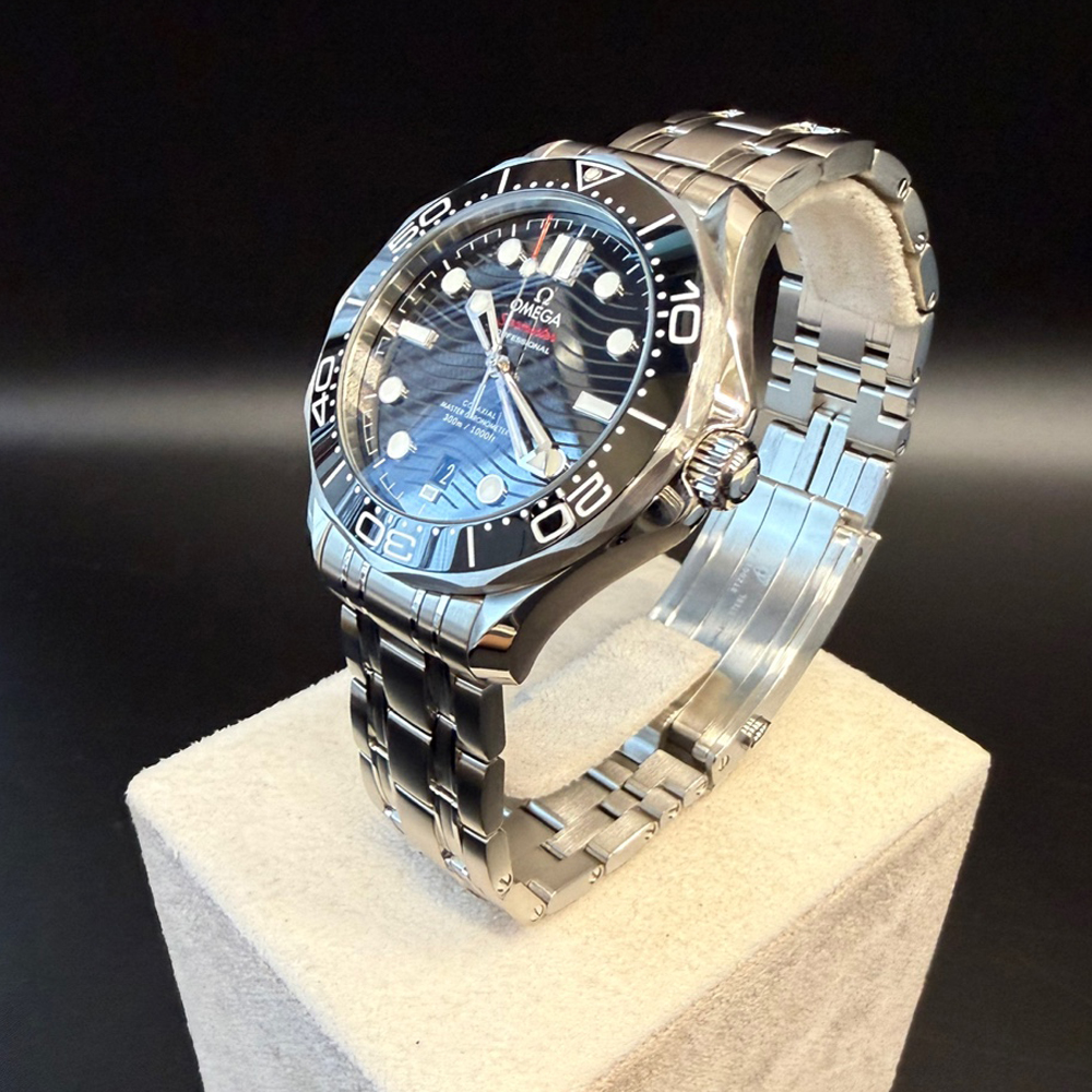 Omega Seamaster Diver 300M 210.30.42.20.01.001 中古 2025年式 판매자 등록 이미지 2