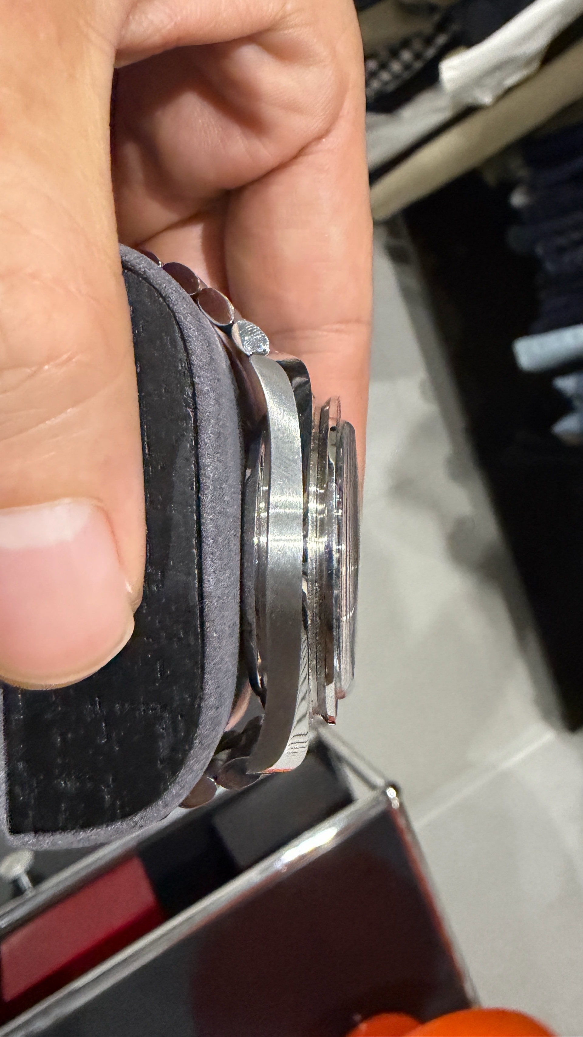 Omega Speedmaster Moonwatch Professional 310.30.42.50.01.002 Used 2023 판매자 등록 이미지 2