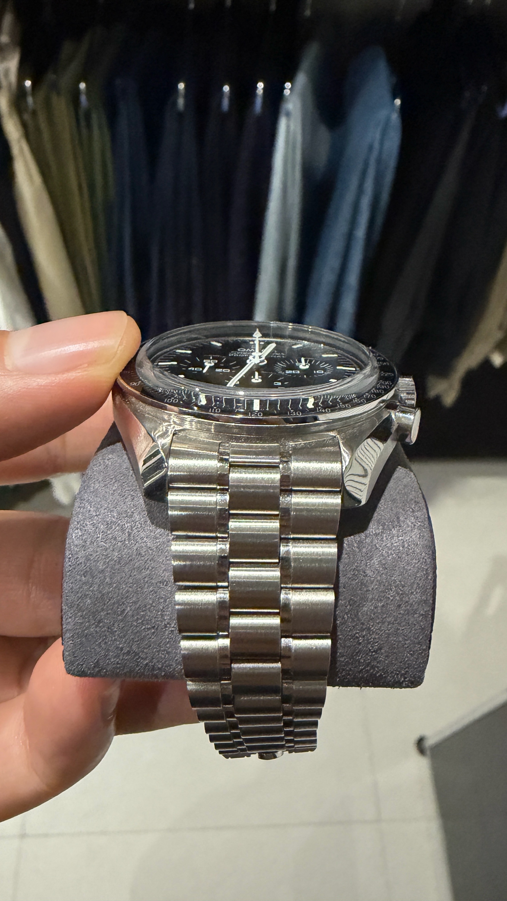 Omega Speedmaster Moonwatch Professional 310.30.42.50.01.002 Used 2023 판매자 등록 이미지 4