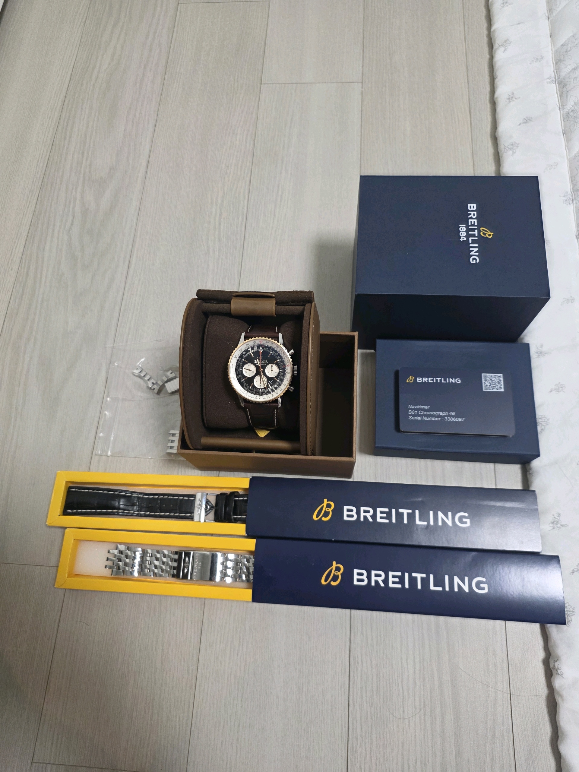 브라이틀링 내비타이머 B01 크로노그래프 46 UB0127211B1A1 중고 2022년식 판매자 등록 이미지 3