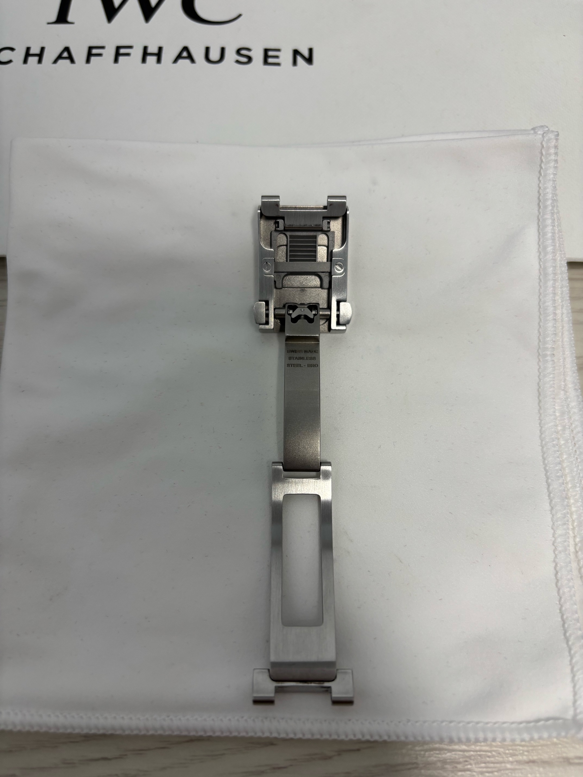 IWC 인제니어 오토매틱 40 IW328901 중고 2023년식 판매자 등록 이미지 9