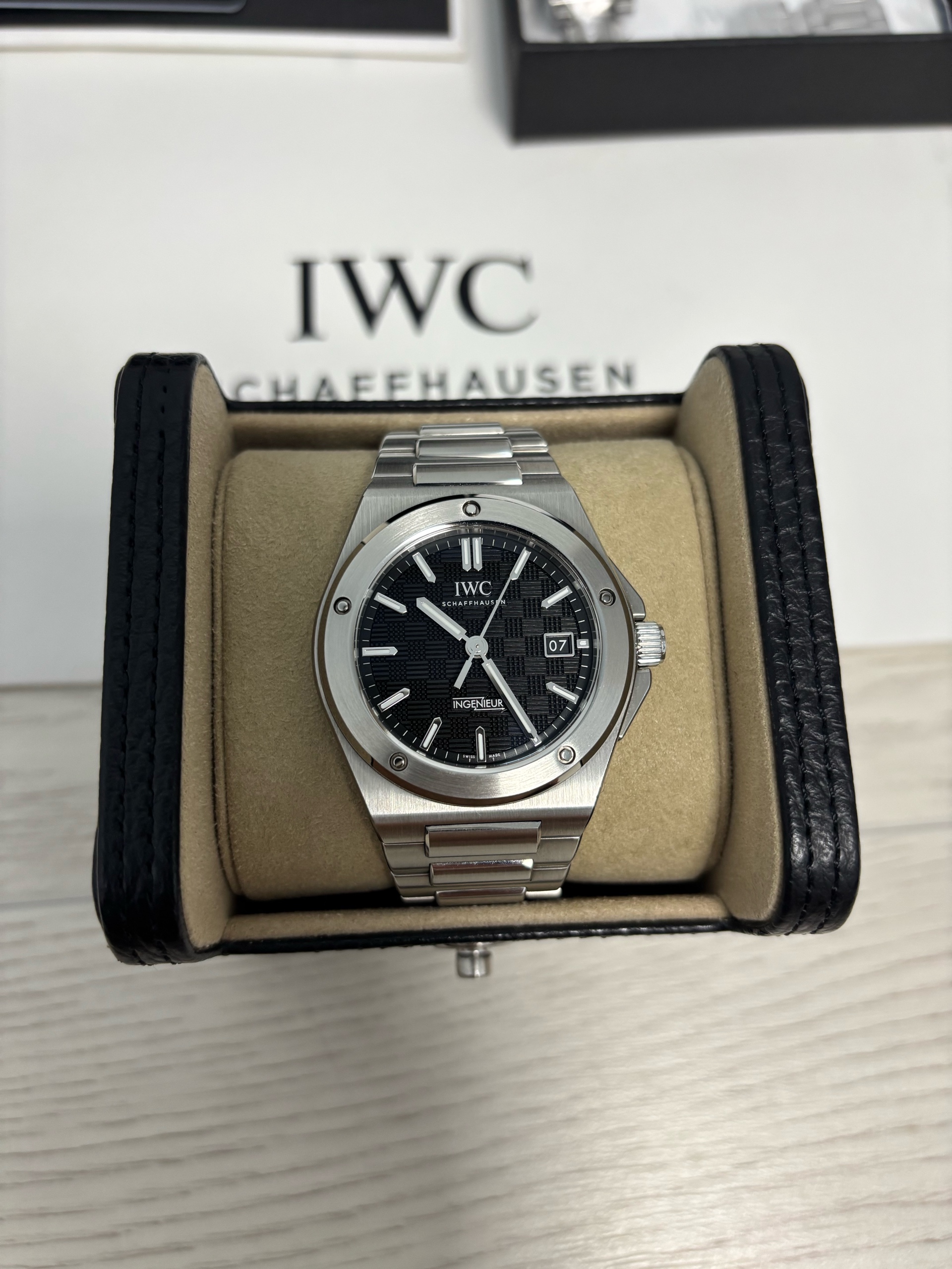 IWC 인제니어 오토매틱 40 IW328901 중고 2023년식
