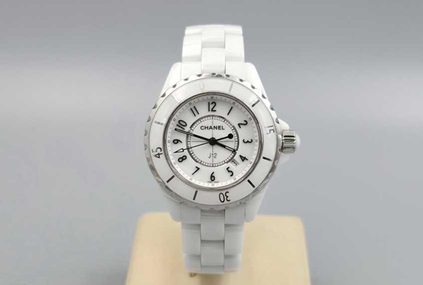 샤넬 J12 쿼츠 H0968 중고 2013년식