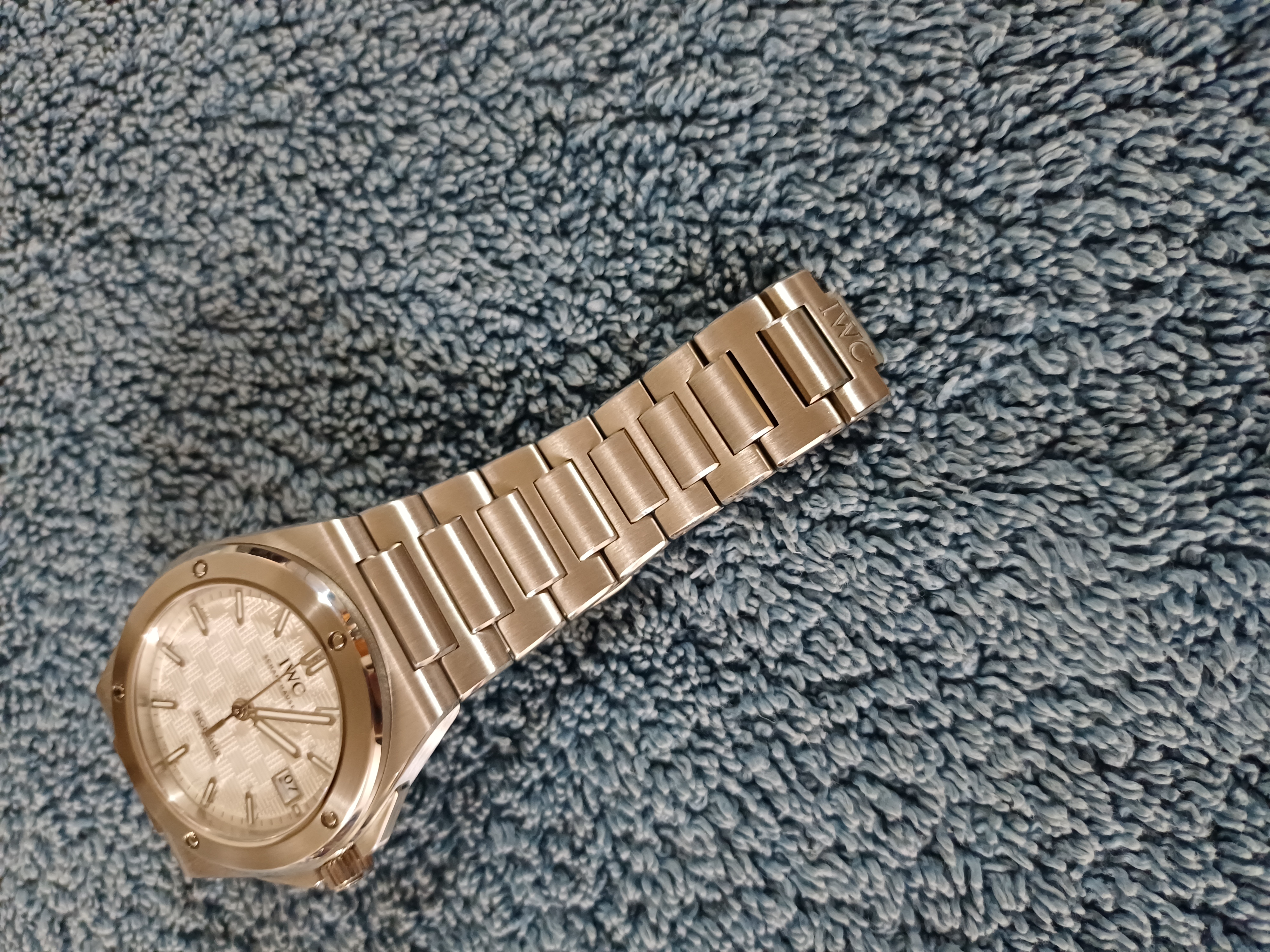 IWC 인제니어 오토매틱 40 IW328902 중고 2026년식 판매자 등록 이미지 7