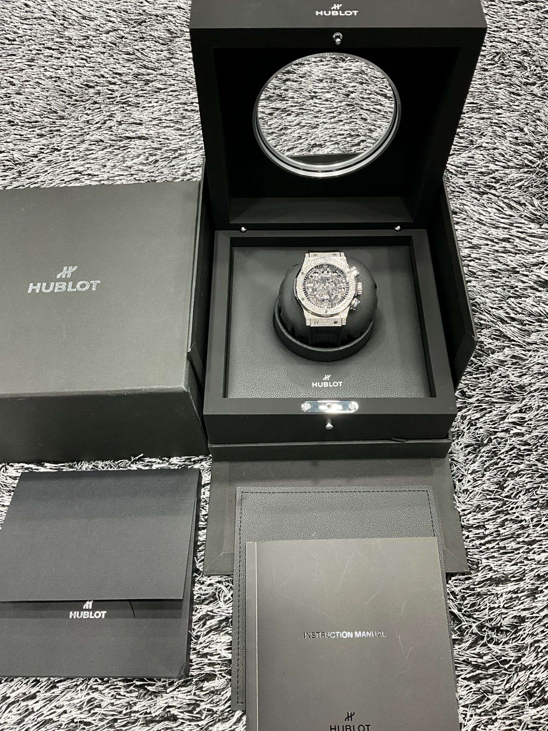위블로 에어로 퓨전 티타늄 파베 525.NX.0170.LR.1704 중고 2022년식 판매자 등록 이미지 3