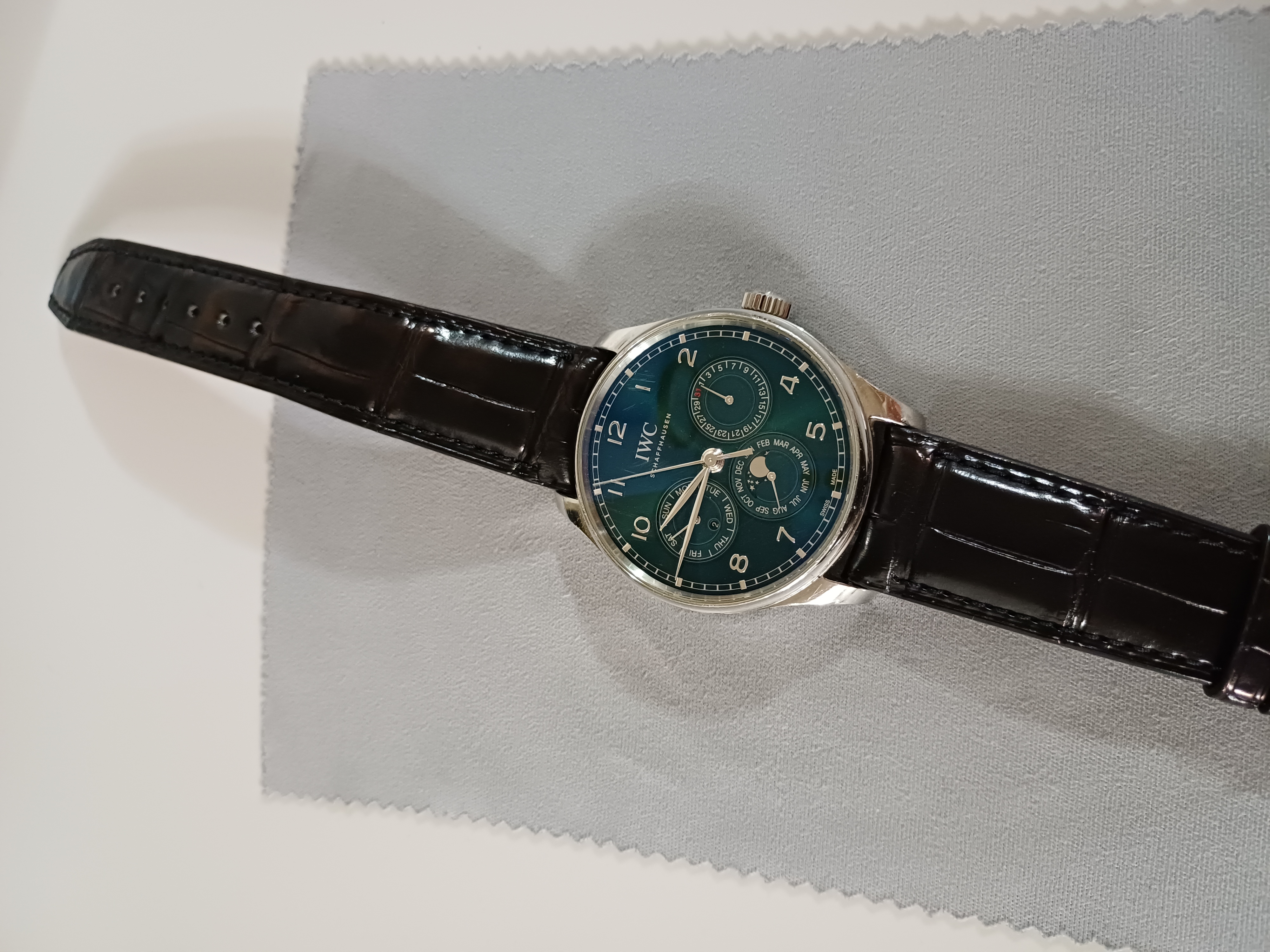 IWC 포르투기저 퍼페추얼 캘린더 42 IW344207 중고 2024년식 판매자 등록 이미지 4