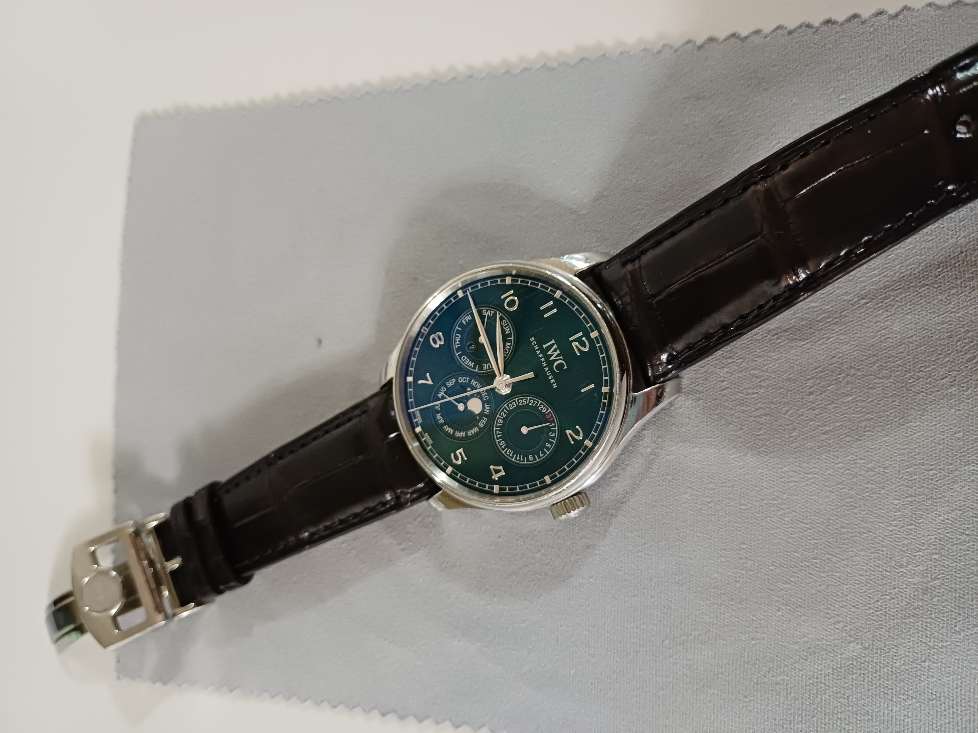 IWC 포르투기저 퍼페추얼 캘린더 42 IW344207 중고 2024년식 판매자 등록 이미지 6