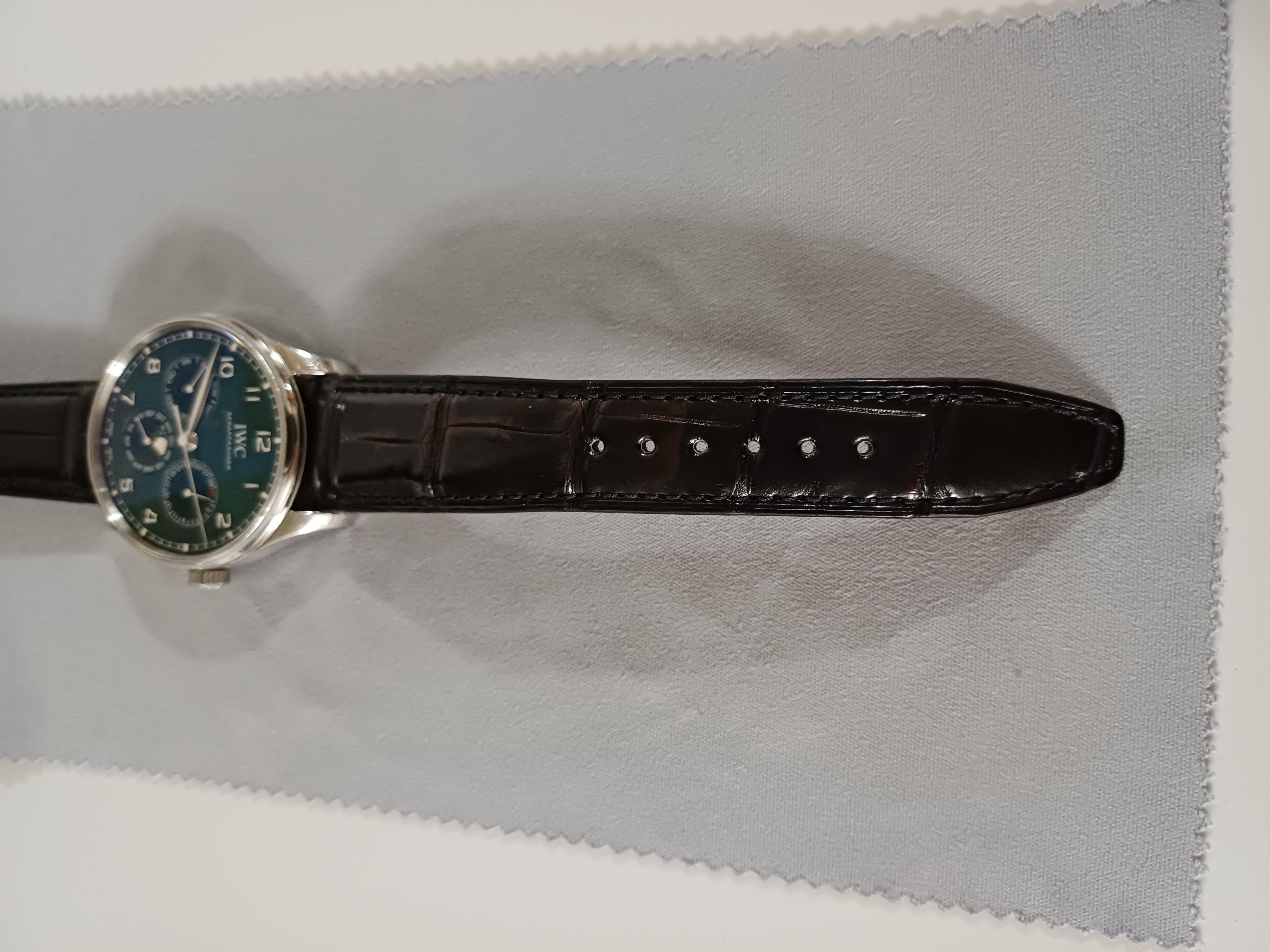 IWC 포르투기저 퍼페추얼 캘린더 42 IW344207 중고 2024년식 판매자 등록 이미지 8