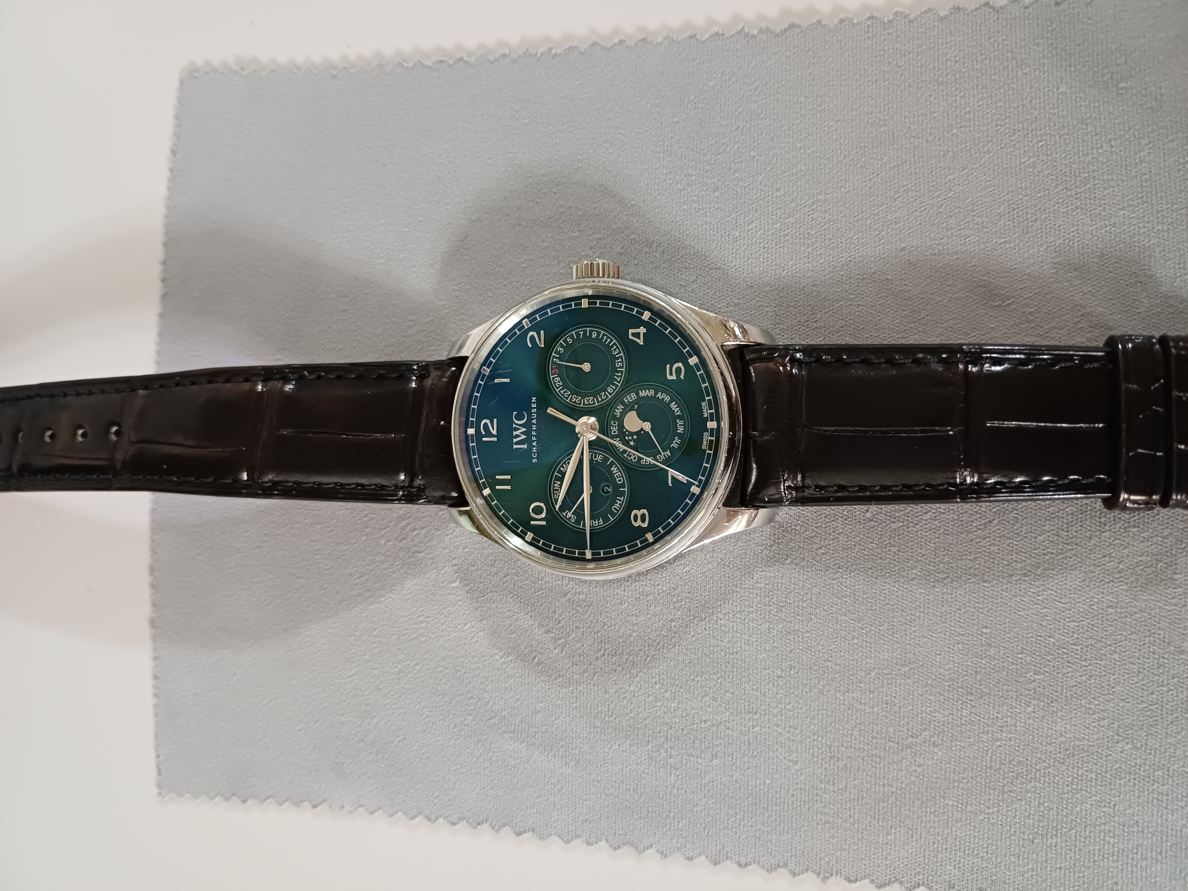 IWC 포르투기저 퍼페추얼 캘린더 42 IW344207 중고 2024년식 판매자 등록 이미지 2