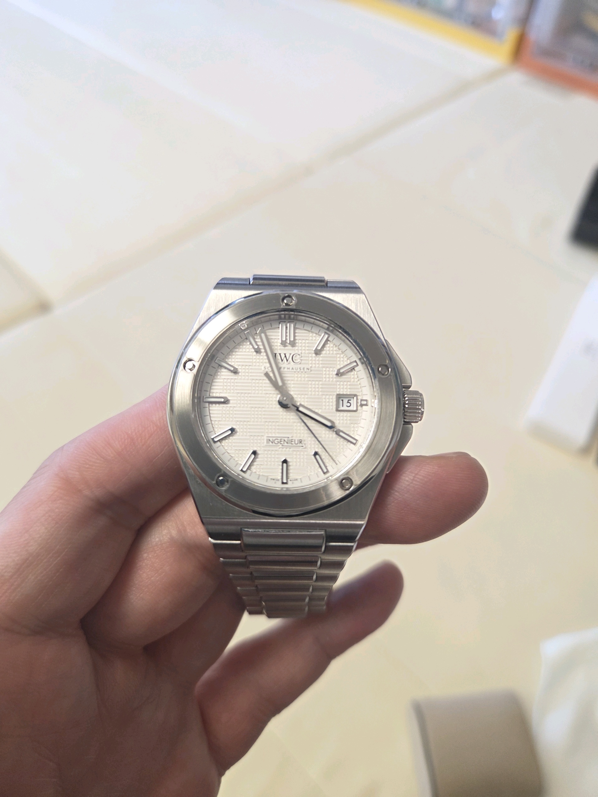 IWC 인제니어 오토매틱 40 IW328902 중고 2026년식