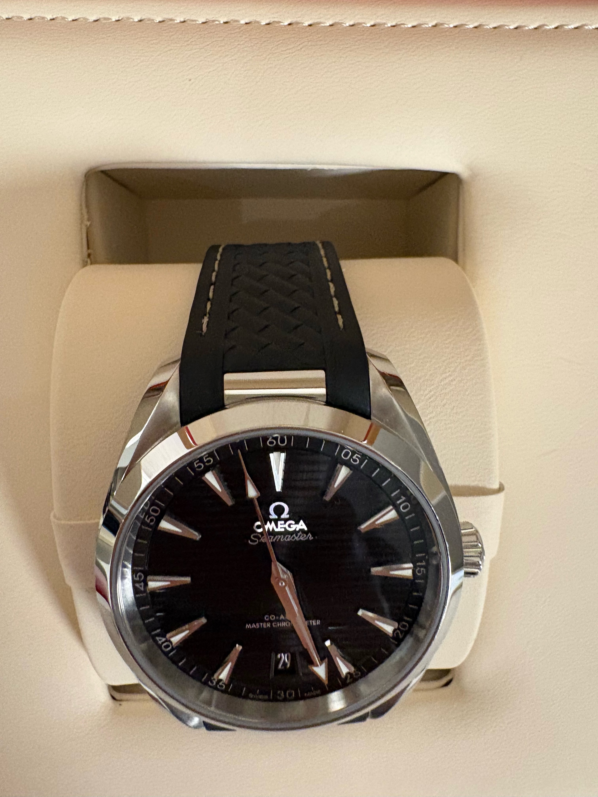 Omega Aqua Terra 220.12.41.21.01.001 中古 2018年式 판매자 등록 이미지 8